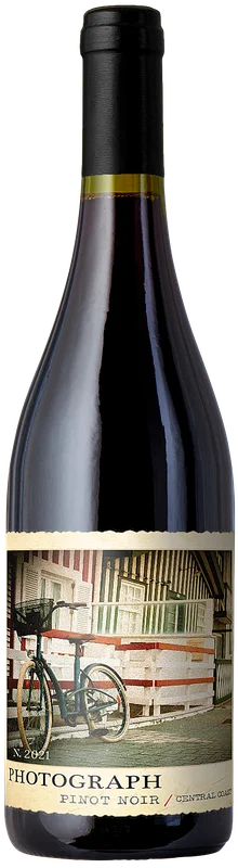 2021 Photograph Pinot Noir
